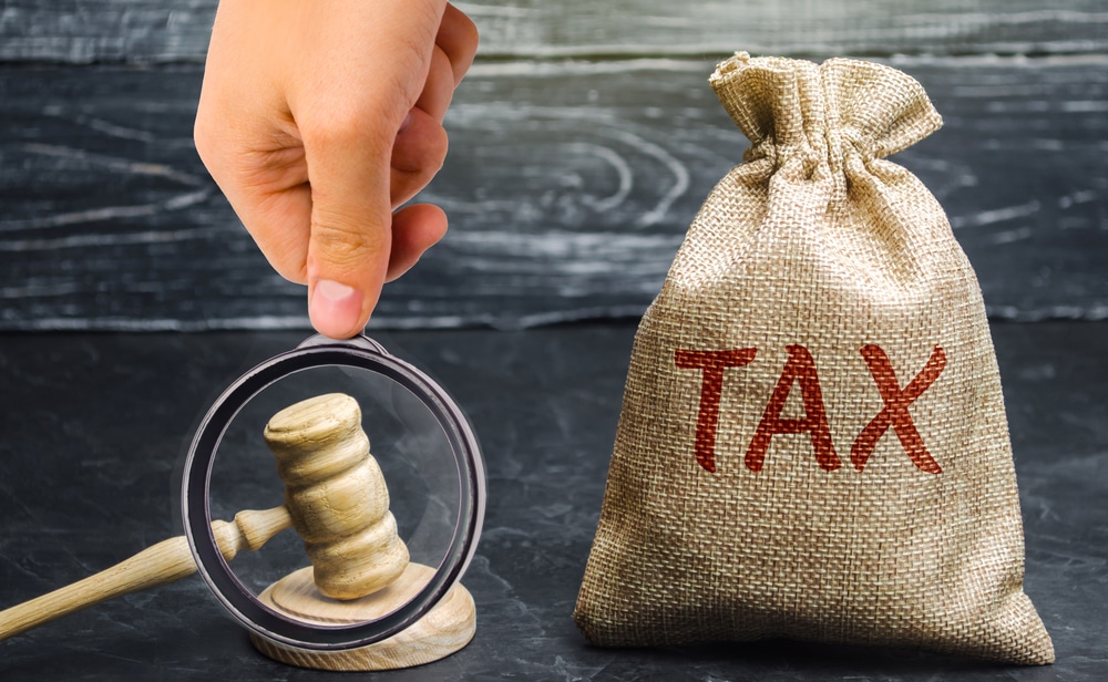 Divorce Attorney Discussing Tax-Related Issues Monmouth and Ocean County NJ