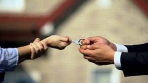 Getting a Divorce, What Happens to a House with a Mortgage in New Jersey?